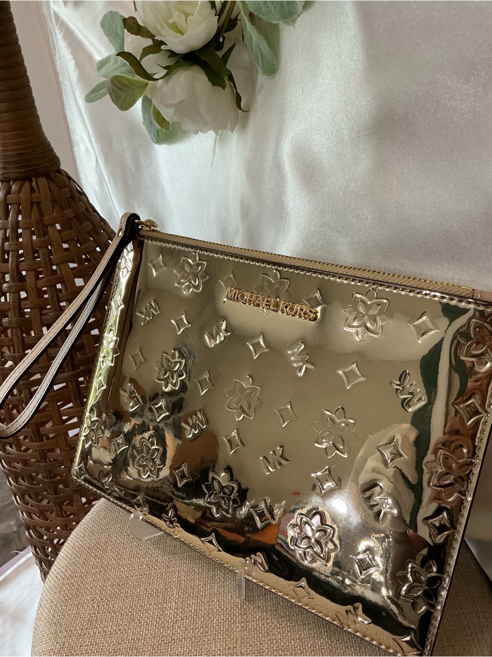 EUC Michael Kors Gold Metallic Embossed Wristlet Clutch 9.25in x 7in